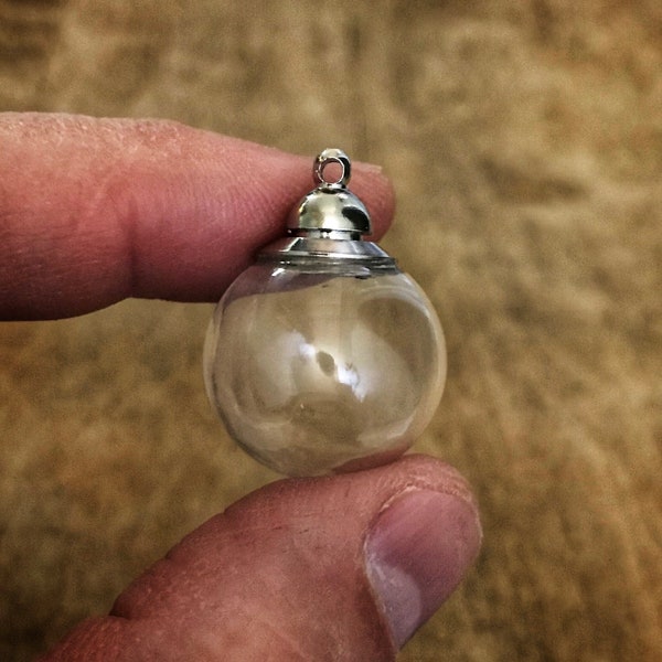 Screw Top Clear Glass Globe Charm - Locket - DIY Silver Threaded Pendant Base - Terrarium Apothecary -Jewelry Supplies