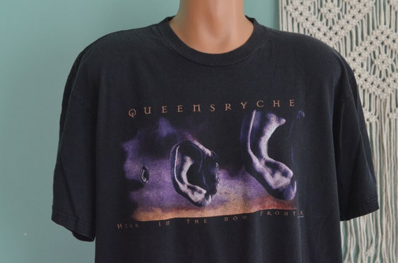 Vintage 90s T-shirt Queensryche Hear in the Now Frontier Concert 