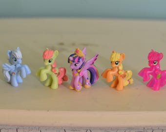 My Little Pony MLP Friendship is Magic FIM G4 Blind Bag 2&quot; Figures Hasbro