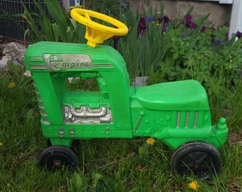 Vintage 70s Empire Blow Mold Green Ride On Tractor John Deere