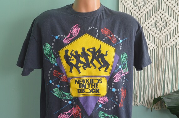 Vintage 80s T-Shirt New Kids on the Block NKOTB C… - image 1