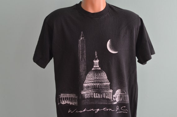 Vintage 90s T-Shirt Washington DC Capitol Building