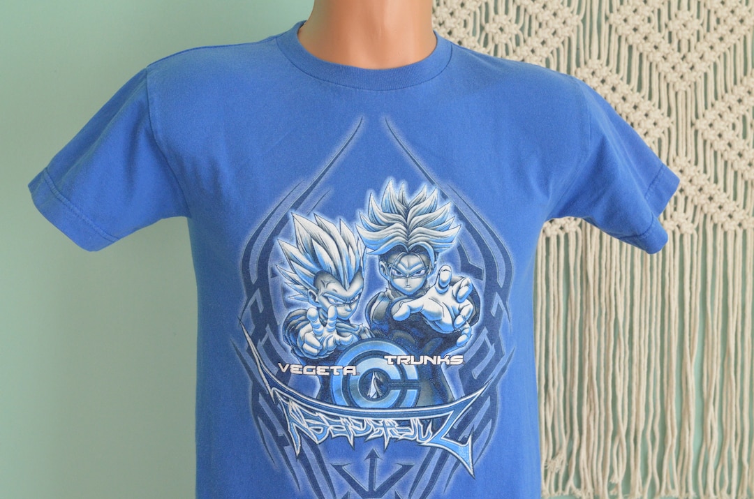 Vintage Y2K T-shirt Dragon Ball Z Vegeta Trunks Cell Saga Super