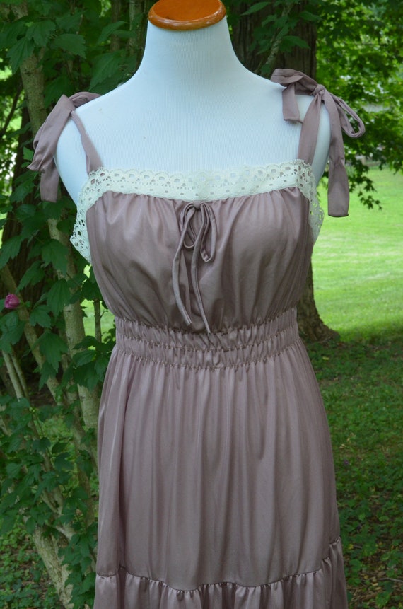 Vintage 70s Nightgown Prairie Boho Tiered Romanti… - image 3