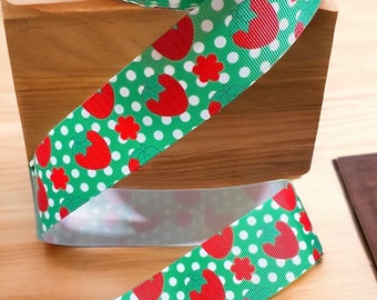 GROSGRAIN RIBBON Strawberries……1.5” Wide 5 yards Not Wired.  Perfect for Hair Bows, Crafts, Binding, etc…*Inventory Reduction Sale*