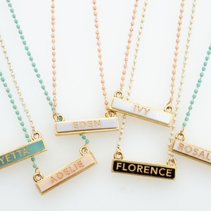 Acrylic Name Necklace, Anniversary gift, Personalized necklace, children's name necklace, bridesmaids gift, new mom gift, horizontal acrylic