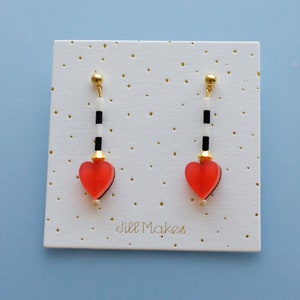 Red heart earrings, beaded heart earrings, Valentines day earrings, red heart earrings, dangle earrings, galentines day gift, heart dangle