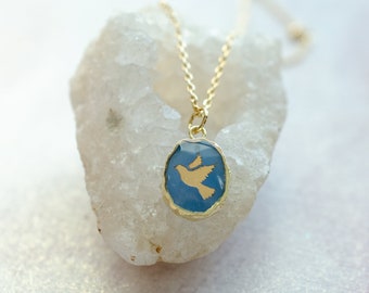 Dove Gemstone Necklace, Peace Dove Necklace, Faith Necklace, Spiritual necklace, Peace Jewelry, bird necklace, christian necklace,