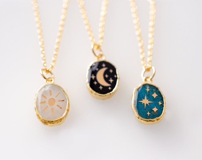 Himmlische Halskette, Astrologie Halskette, zierliche Edelstein, Gold Stern Halskette, Mond Anhänger, Galaxy Schmuck, Sternzeichen Halskette, Sonne Halskette,