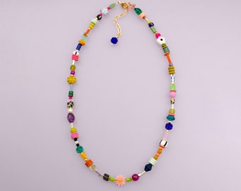 Colorful beaded friendship necklace, Multicolor beaded seed bead necklace, rainbow necklace, trendy beaded necklace, best friend necklace