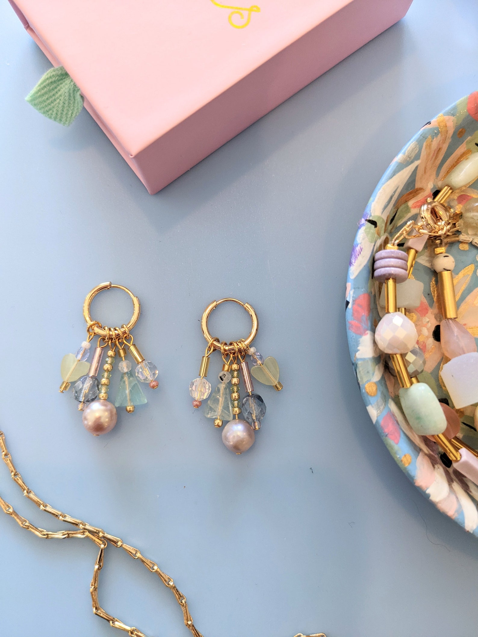 Dangle Flower Pastel Earring