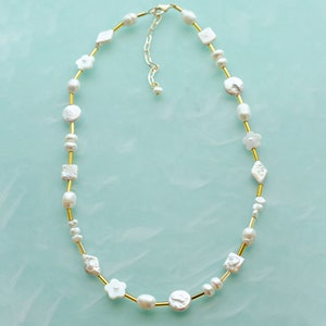 Collar de perlas blancas, Gargantilla de perlas de agua dulce, Collar de cuentas de nácar, Collar de perlas clásico, Collar del día de la madre