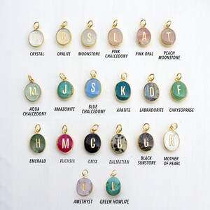 Oval Initial Gemstone Necklace, Gold initial necklace, initial pendant necklace, bridesmaid gift, birthstone necklace, natural gemstone afbeelding 2
