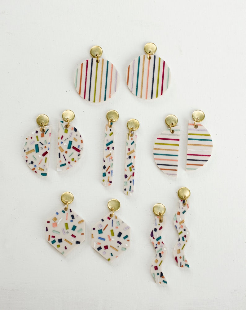 Confetti modern acrylic statement earrings jewel tones, gift for her, colorful earrings, geometric earrings, Terrazzo earrings imagem 3