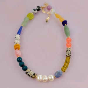 Collar de perlas de colores, collar llamativo de cuentas multicolor, joyería arcoíris, collar de piedras preciosas de colores, collar colorblock