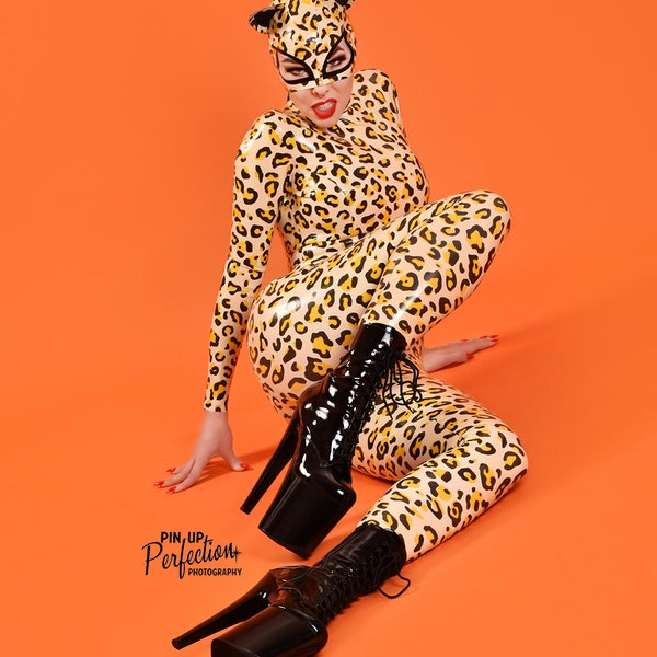 SIGNED PRINT - Latex Leopard