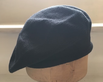 Schwarzes Baumwoll-Barett, schwarzes gestricktes Tam, schlichtes schwarzes Beret, veganes Beret, Baumwoll-Strick-Beret, Damen schwarzes Beret, Herren schwarzes Tam, schottisches Tam