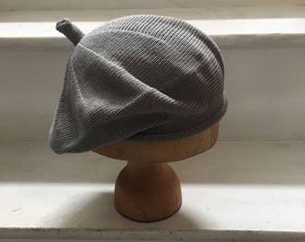 Béret en coton gris, béret végétalien gris, tam en coton gris, tam écossais, béret français, béret gris unisexe, béret gris pour femme, tam gris pour homme