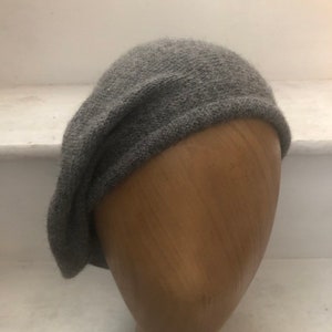 Grey Knitted Highlander Tam, Grey Alpaca Scottish Bonnet, Men&#39;s Scots Bonnet, Balmoral Bonnet, Grey Knit Beret, Highlander Hat for Men