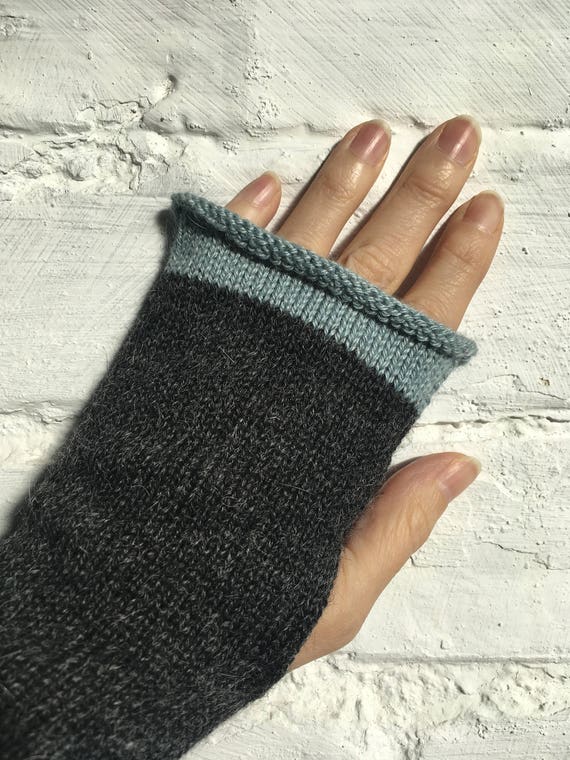 Knit gloves etsy discount