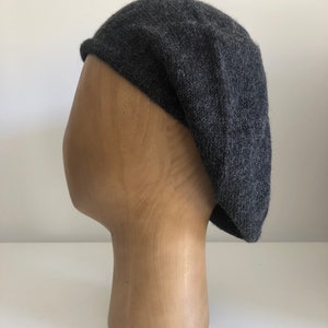 Charcoal Grey Highlander Bonnet, Dark Grey Knitted Tam, Charcoal Scottish Bonnet, Unisex Grey Tam, Alpaca Knitted Beret, Grey Alpaca Tam image 2