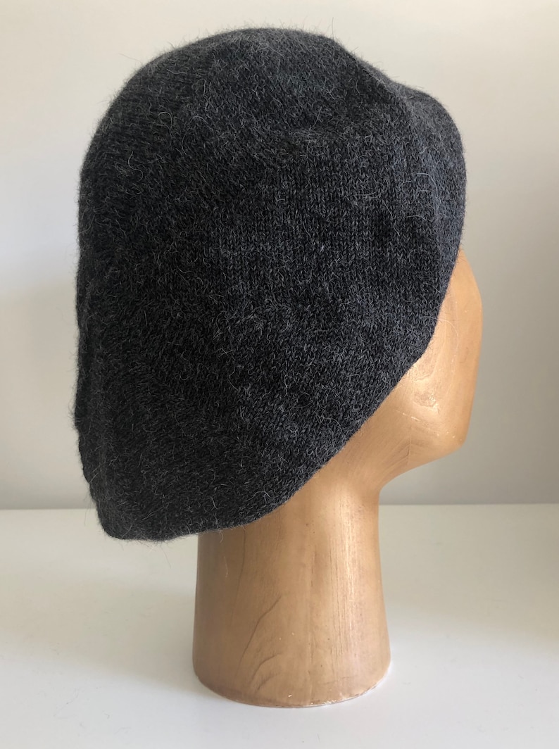 Charcoal Grey Highlander Bonnet, Dark Grey Knitted Tam, Charcoal Scottish Bonnet, Unisex Grey Tam, Alpaca Knitted Beret, Grey Alpaca Tam image 4