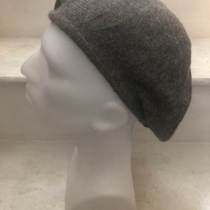 Grey Knitted Highlander Tam, Grey Alpaca Scottish Bonnet, Men's Scots Bonnet, Balmoral Bonnet, Grey Knit Beret, Highlander Hat for Men image 8