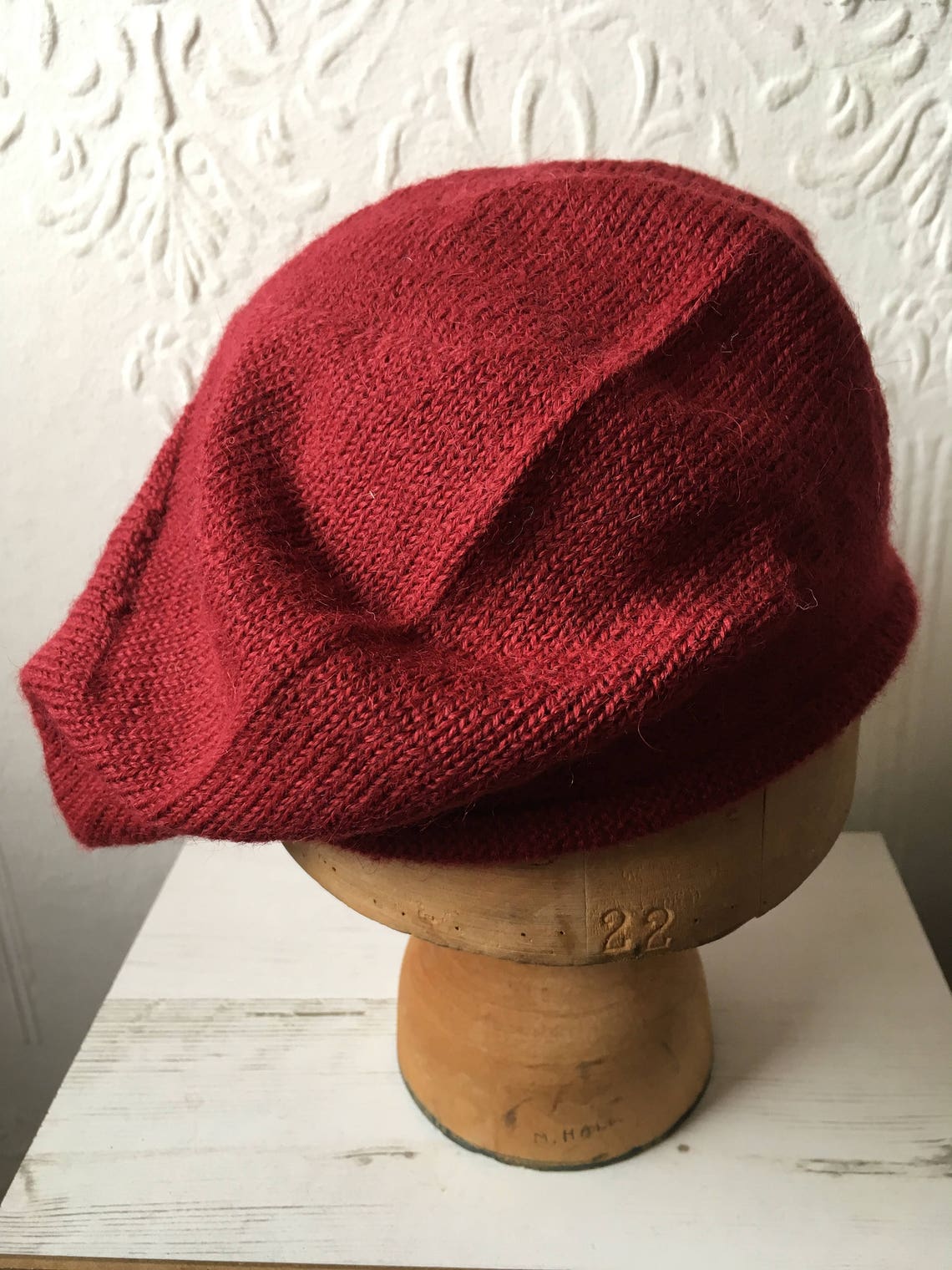 Burgundy Beret - 5 sizes