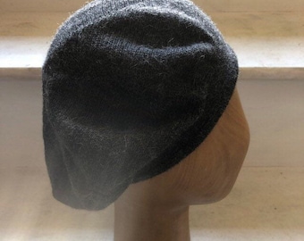 Charcoal Grey Beret, Dark Grey Tam, Men's Scottish Bonnet, Highlander Tam, Dark Grey Knitted Bonnet, Grey Alpaca Tam, Unisex Charcoal Beret,