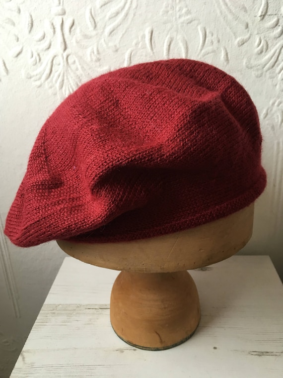 Maroon Knit Beret, Burgundy Beret, Maroon Tam, Burgundy Tam, Red Knit Beret, Scottish Tam, Beret for Women, Men's Tam, Unisex Beret, UK Hat