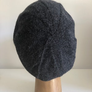 Charcoal Grey Highlander Bonnet, Dark Grey Knitted Tam, Charcoal Scottish Bonnet, Unisex Grey Tam, Alpaca Knitted Beret, Grey Alpaca Tam image 3