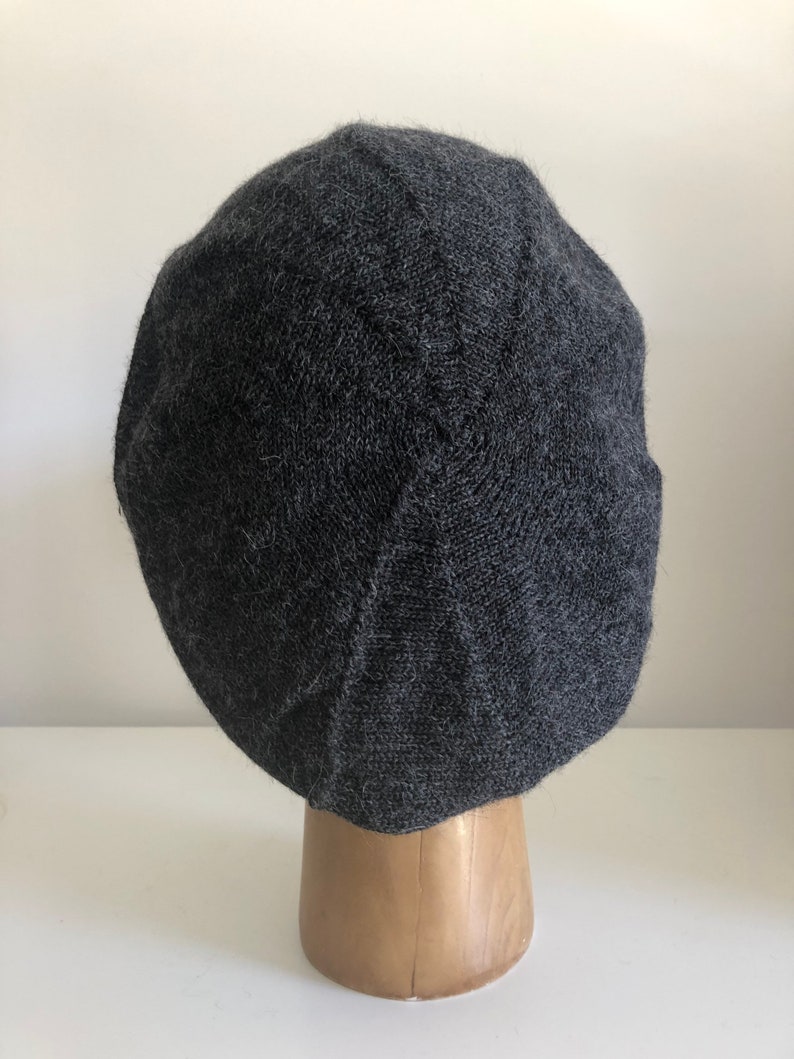 Charcoal Grey Highlander Bonnet, Dark Grey Knitted Tam, Charcoal Scottish Bonnet, Unisex Grey Tam, Alpaca Knitted Beret, Grey Alpaca Tam image 3