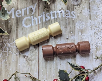 Chocolate Christmas crackers