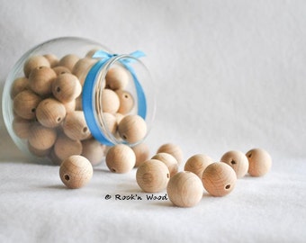 20 beads - Small Round Unfinished Wood Beads 20 mm - DIY, Jewelry Supply, Wood Crafts