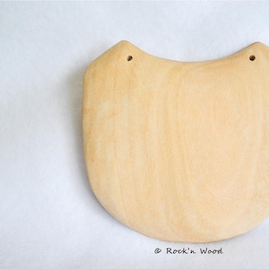 10% OFF Bulk - 10 Shield Shaped Pendants - The Toast - Unfinished Wood - Jewelry Supply, Craft, Bib Necklace, OOAK