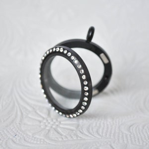 Matte Black - Large Floating Living Memory Charm Locket - 30 mm