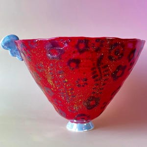 Handmade Pottery Bowl: Red Flower Pattern, Wing Detail
