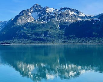 Slowly Floating To Glacier Bay, Alaska