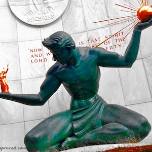 Detroit Mat Print: The Spirit of Detroit
