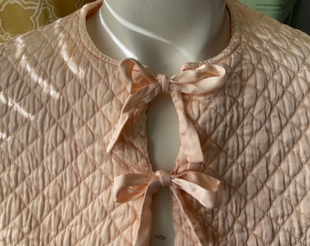 Puffett by Barbizon quilted bed jacket 1940's mid century peach Medium