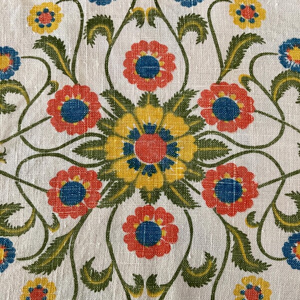 MCM Floral Linen Napkin, 14 inch – Boho Dresser Scarf