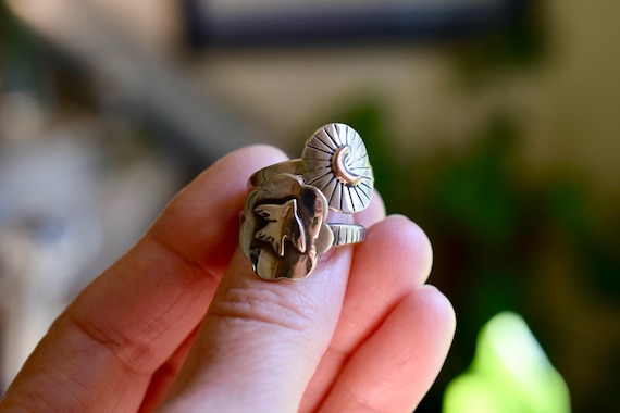 Sterling Silver Signet Ring: Moon Ring or Bird Ring, Personalized Signet Rings, Scalloped Edge Ring, Custom Boho Jewelry, Holiday Gifts