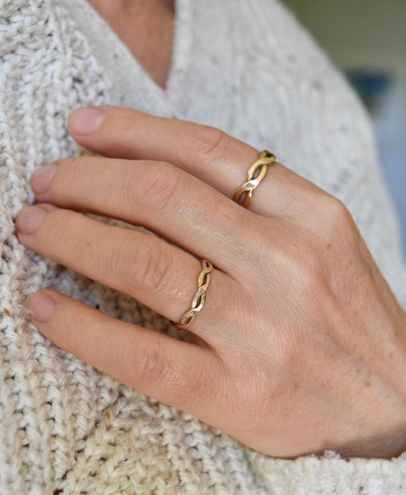 Gold Twist Band Silver Twist Band Wedding Rings Wedding Bands Lovers Rings Gold minimal Ring Silver Boho Ring Stacking Tings Layering Rings