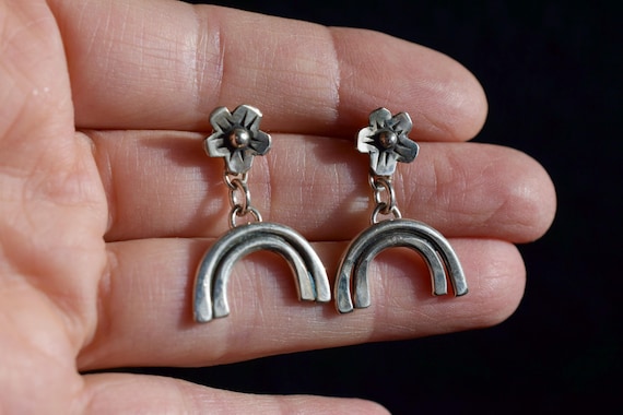 Silver Blossom and Arch Earring, Flower Earring, Rainbow Earring, Arch Dangle Earring, Bohemian Jewelry, Mothers Day Gift, Daisy Earrings