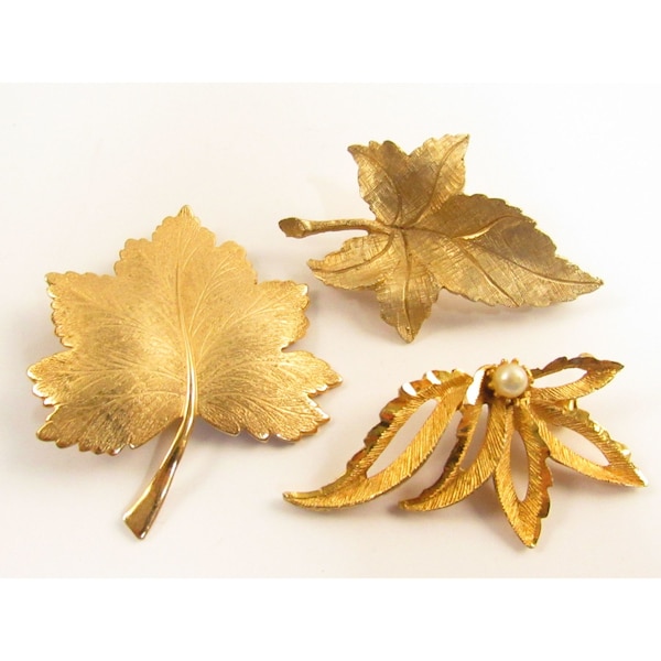 MCM Leaf Brooch Collection Gold Tone Textured Giovanni, Ledo 1963 JA564