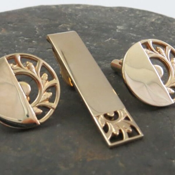 Mid Century Men's Cuff Link and Tie Bar Set