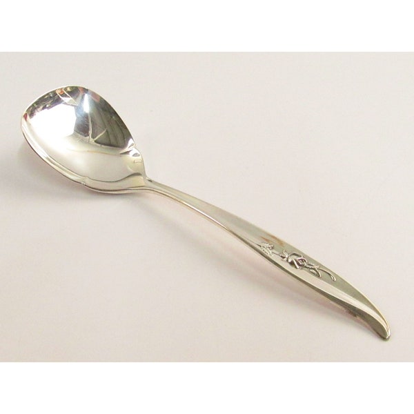 1847 Rogers Bros IS Silverplate Magic Rose Sugar Spoon L066