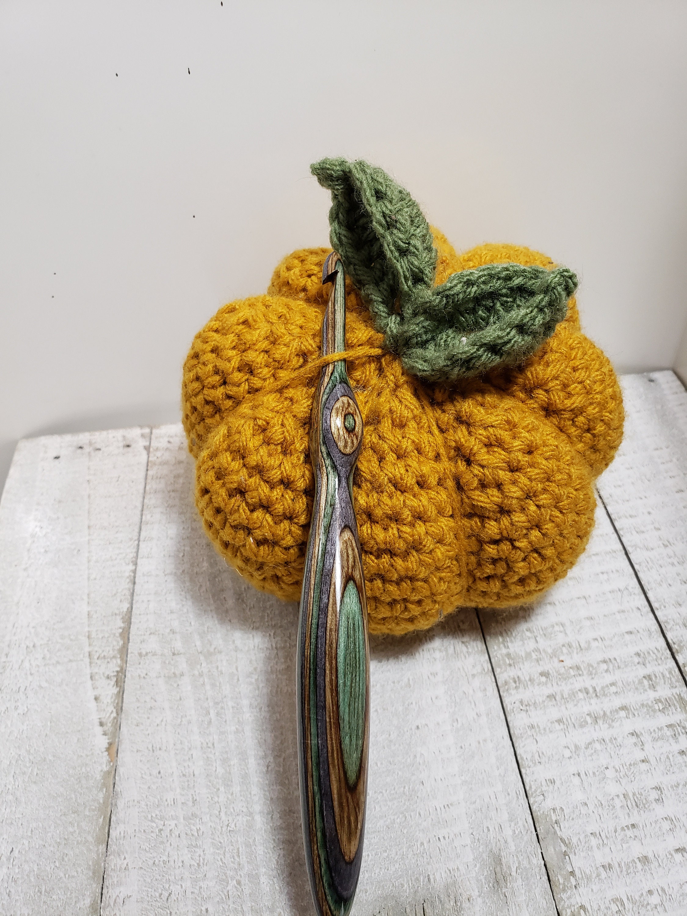 Ergonomic custom wooden crochet hook