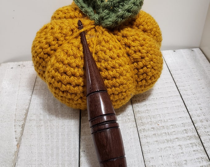 Wooden crochet hook