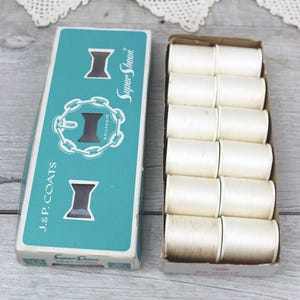 Vintage Sewing Thread 12 White Spools in original J. P. Coates in Box